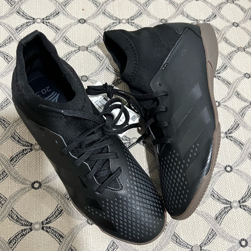 Brand new no box but 100% authentic